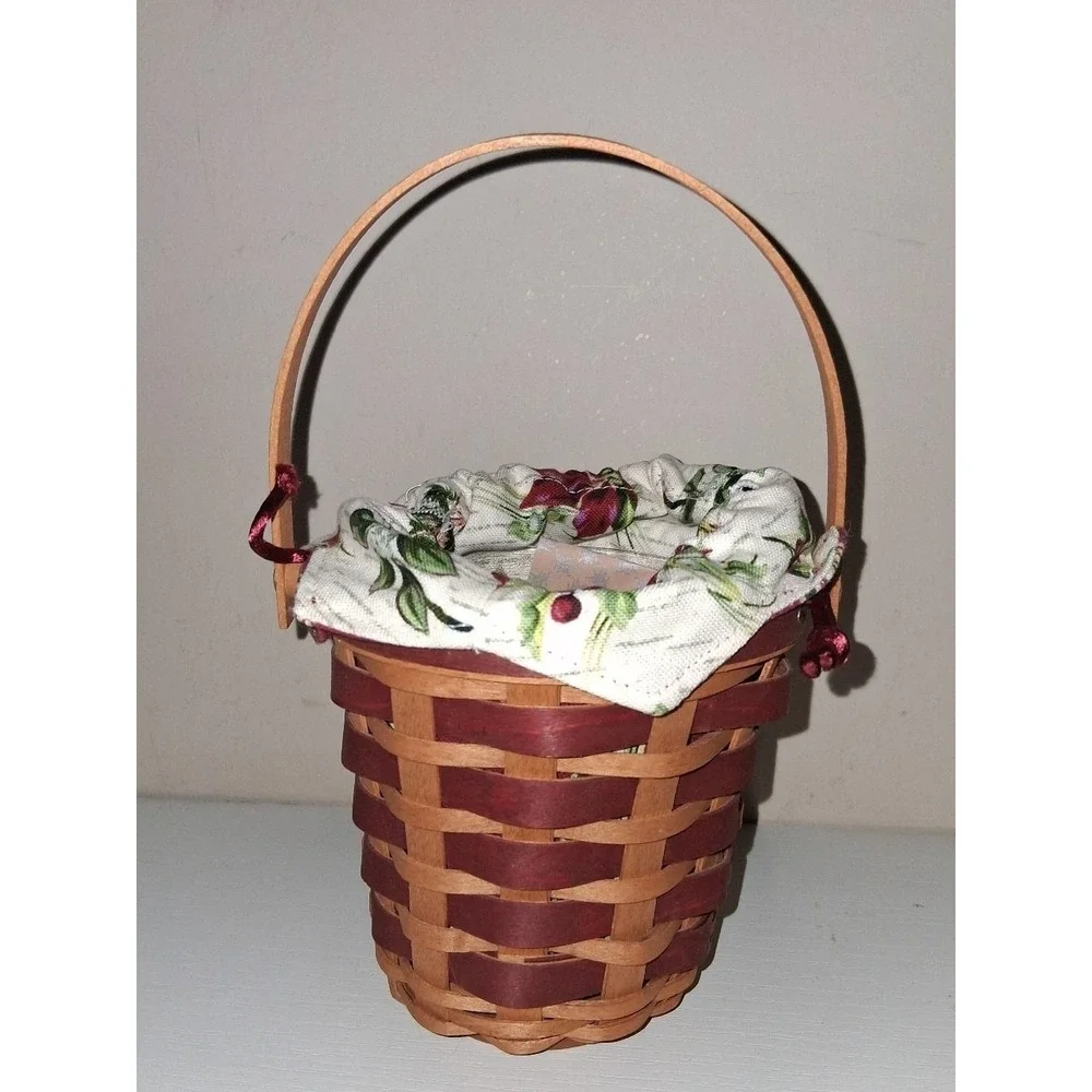 Longaberger 2007 Tree Trimming Peppermint Stripe Basket Complete Liner Protector